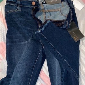 women/teenager jeans